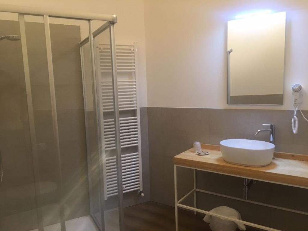 Albergo Croce D'Aune Pedavena Exteriér fotografie